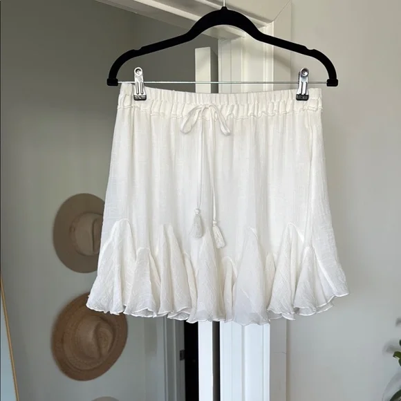 NWT Elegant White Ruffle Skirt - Picture 7 of 10
